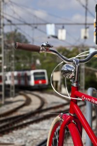 Bicicleta i tren de fons