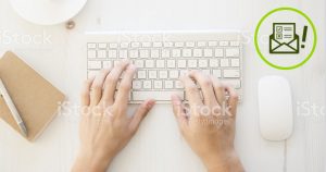 manos en teclado